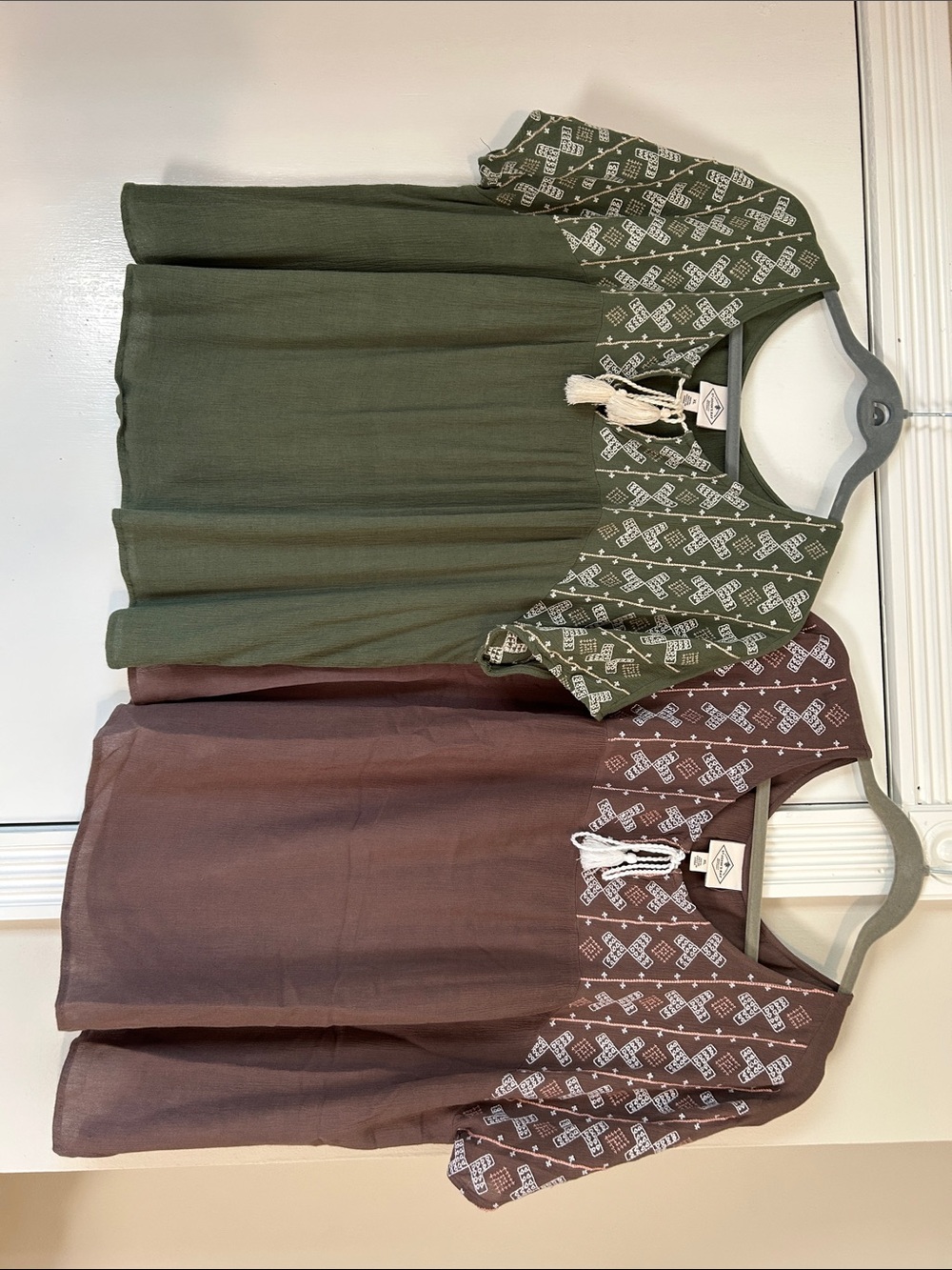 2 St John’s Bay size XL Boho Embroidered Peasant Tops -olive green&taupe